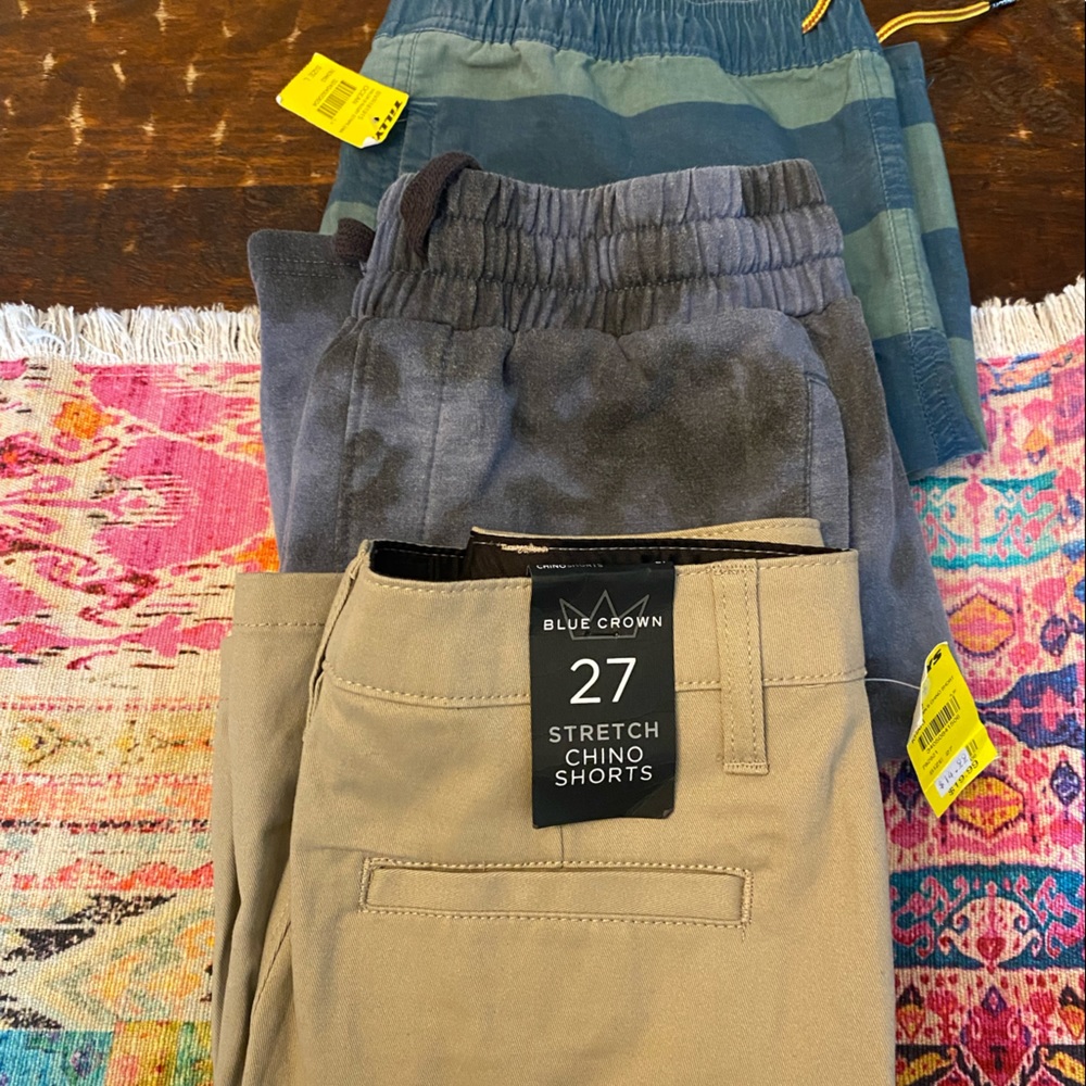 3 pair of boys size large shorts.